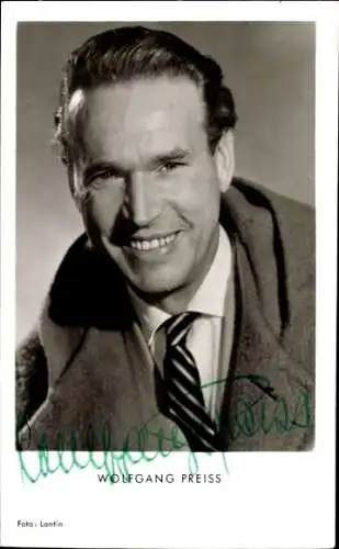 Ak Schauspieler Wolfgang Preiss, Portrait, Autogramm