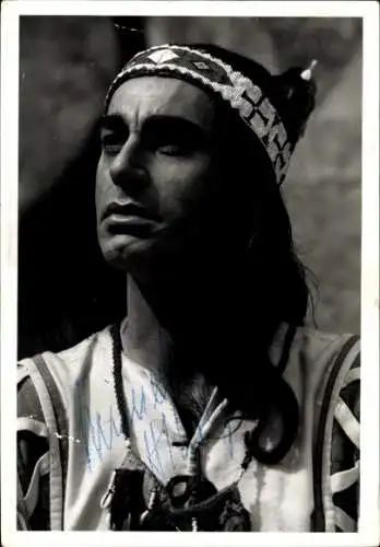 Ak Schauspieler Heinz Ingo Hilgers, Rolle Winnetou, Autogramm