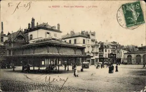 Ak Reims Marne, Place des Marches, La Criee