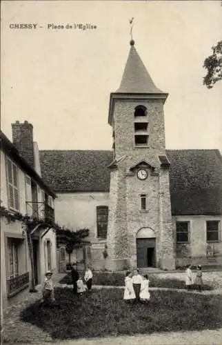 Ak Chessy Seine et Marne, Place de l'Eglise