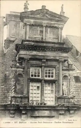 Ak Brive la Gaillarde Corrèze, Ancien Petit Seminaire, Renaissancefenster