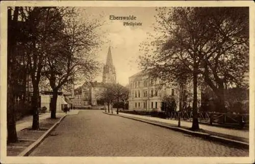 Ak Eberswalde in der Mark, Pfeilplatz, Kirche