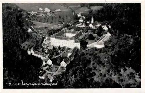 Ak Leutkirch im Allgäu Baden Württemberg, Schloss Zeil, Fliegeraufnahme