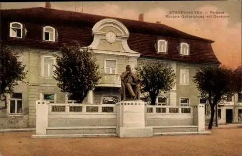 Ak Reuterstadt Stavenhagen in Mecklenburg, Reuters Geburtshaus, Denkmal