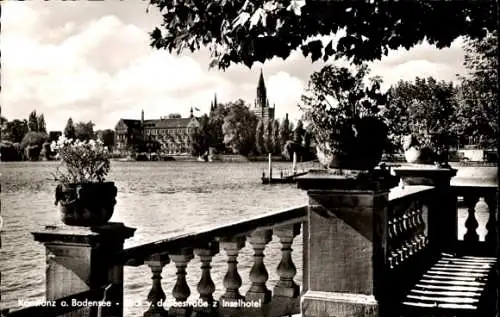 Ak Konstanz am Bodensee, Inselhotel, Blick von der Seestraße