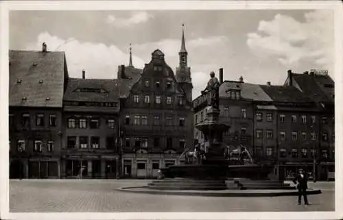 Ak Freiberg in Sachsen, Obermarkt mit Brunnendenkmal Otto des Reichen