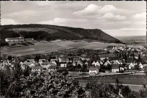 Ak Höxter an der Weser, Blick vom Bielenberg, General Weber Kaserne, Weinbergviertel