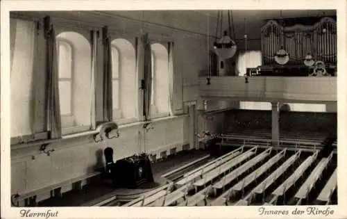 Ak Herrnhut in Sachsen, Orgel und Inneres der Kirche