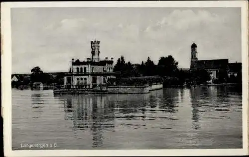 Ak Langenargen am Bodensee, Ort vom Wasser aus gesehen, Kirchturm