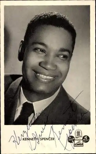 Ak Schauspieler und Sänger Kenneth Spencer, Portrait, Autogramm, Heia Safari