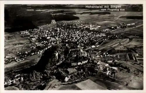 Ak Singen Hohentwiel Baden Württemberg, Fliegeraufnahme