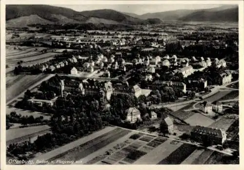 Ak Offenburg in Baden Schwarzwald, Fliegeraufnahme