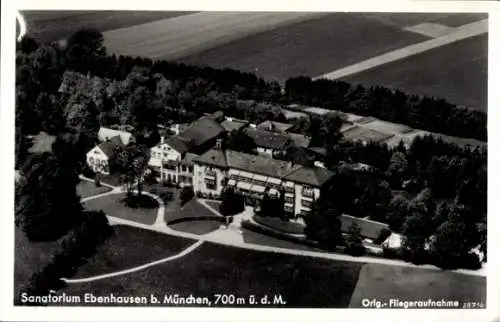 Ak Ebenhausen in Oberbayern, Fliegeraufnahme, Sanatorium