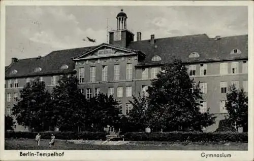 Ak Berlin Tempelhof, Gymnasium