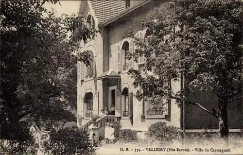 Ak Valleiry, Villa du Carmagnoli