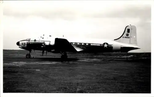 Foto Amerikanisches Militärflugzeug D-49051