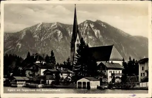 Ak Egern am Tegernsee Oberbayern, Teilansicht, Kirche, Bodenschneid