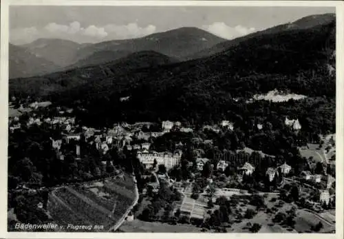 Ak Badenweiler im Schwarzwald, Fliegeraufnahme