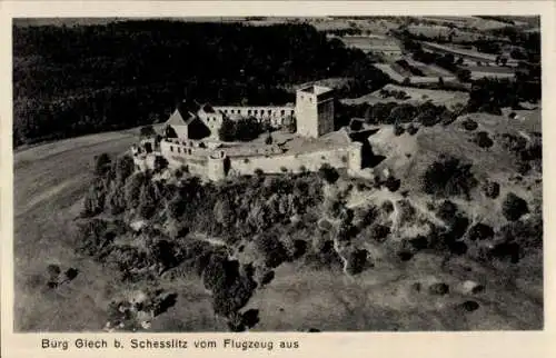 Ak Schesslitz Scheßlitz in Oberfranken, Fliegeraufnahme Giechburg