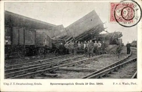 Ak Nieuwerbrug, Verkehrsunfall, Niederländische Eisenbahn, Bahnschienen, 1902