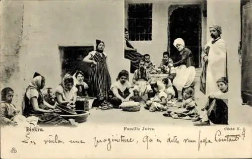 Judaika Ak Biskra Algerien, jüdische Familie