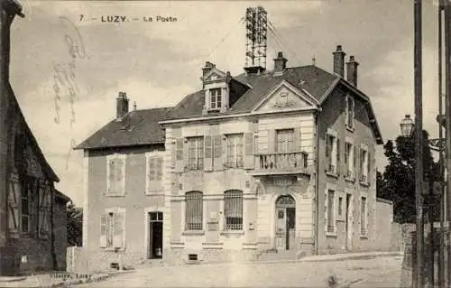 Ak Luzy Nièvre, Poste