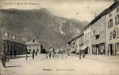 Ak Modane Savoie, Place de la Gare