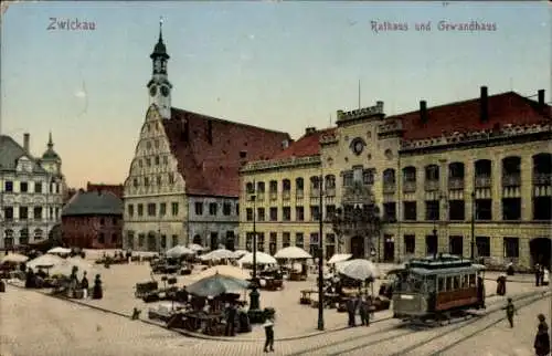 Ak Zwickau in Sachsen, Rathaus und Gewandhaus, Marktplatz, Verkaufsstände, Straßenbahn