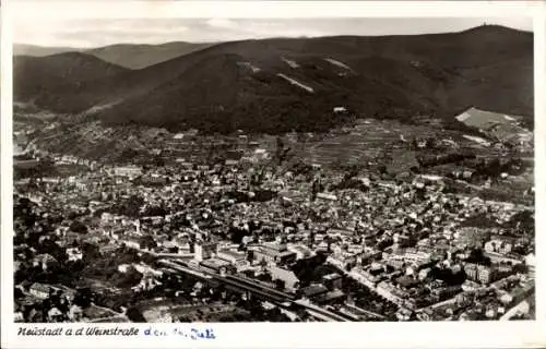 Ak Neustadt an der Weinstraße, Gesamtansicht