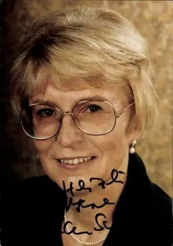 Ak Journalistin Gudrun Schmidt, Portrait, Autogramm