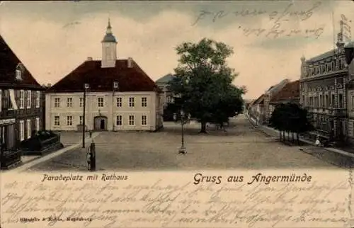 Ak Angermünde in der Uckermark, Paradeplatz, Rathaus