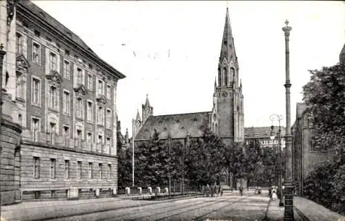 Ak Poznań Posen, St. Paulikirche, Straßenpartie