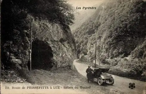 Ak Pierrefitte Nestalas Hautes Pyrénées, Straße nach Luz, Tunneleingang, Automobil