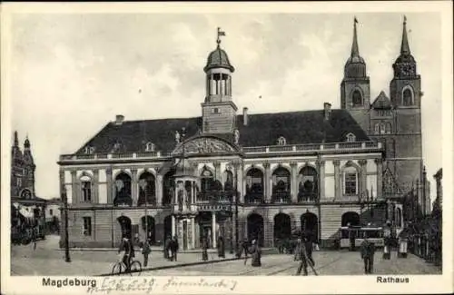 Ak Magdeburg an der Elbe, Rathaus, Straßenbahn