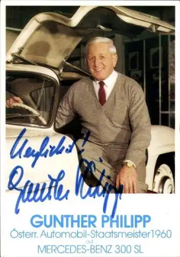 Ak Schauspieler Gunther Philipp, Portrait im Oldtimer, Autogramm, Österr. Automobil-Staatsmeister