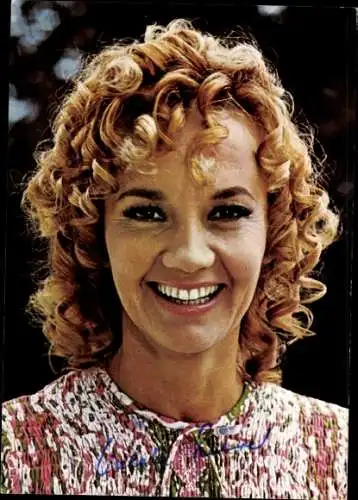 Ak Schauspielerin Liselotte Pulver, Portrait, Autogramm