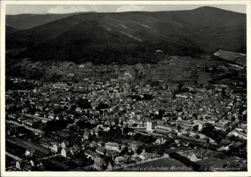 Ak Neustadt an der Weinstraße, Fliegeraufnahme