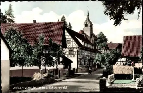 Ak Waldulm Kappelrodeck im Schwarzwald, Kirchturm, Fachwerkhäuser