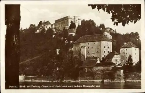 Ak Passau in Niederbayern, Festung Ober- und Niederhaus, Blick vom rechten Donauufer