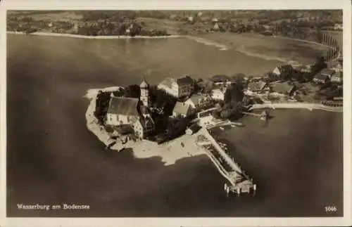 Ak Wasserburg am Bodensee Schwaben, Luftbild, Gesamtansicht