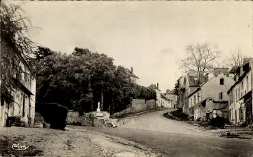 Ak Neauphle le Chateau Yvelines, Straße