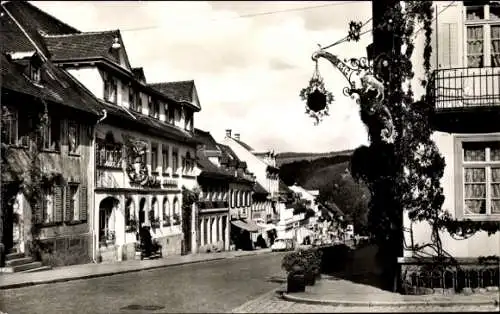 Ak Triberg Schwarzwald, Straßenansicht, Wohnhäuser