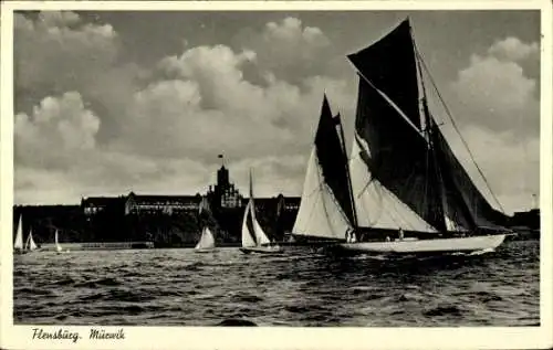 Ak Mürwik Flensburg in Schleswig Holstein, Marineschule, Segelboote