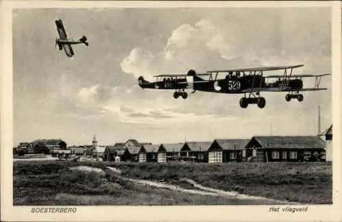 Ak Soesterberg Utrecht Niederlande, Flughafen, Flugzeuge