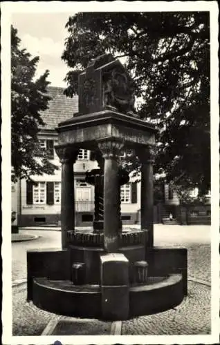 Ak Soest in Westfalen, Freiligrath-Brunnen