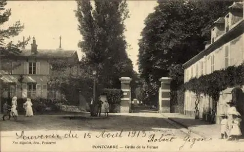 Ak Pontcarré Seine et Marne, Grille de la Ferme