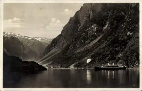 Ak Gudvangen Norwegen, Wasserpartie, Dampfer, Berge