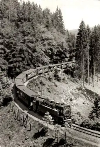 Ak Harzquerbahn auf der Strecke, Dampflokomotive