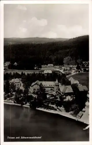 Ak Titisee Neustadt im Breisgau Hochschwarzwald, Fliegeraufnahme, Schwarzwaldhotel