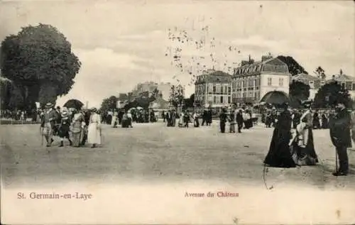 Ak Saint Germain en Laye Yvelines, Avenue du Chateau, Passanten